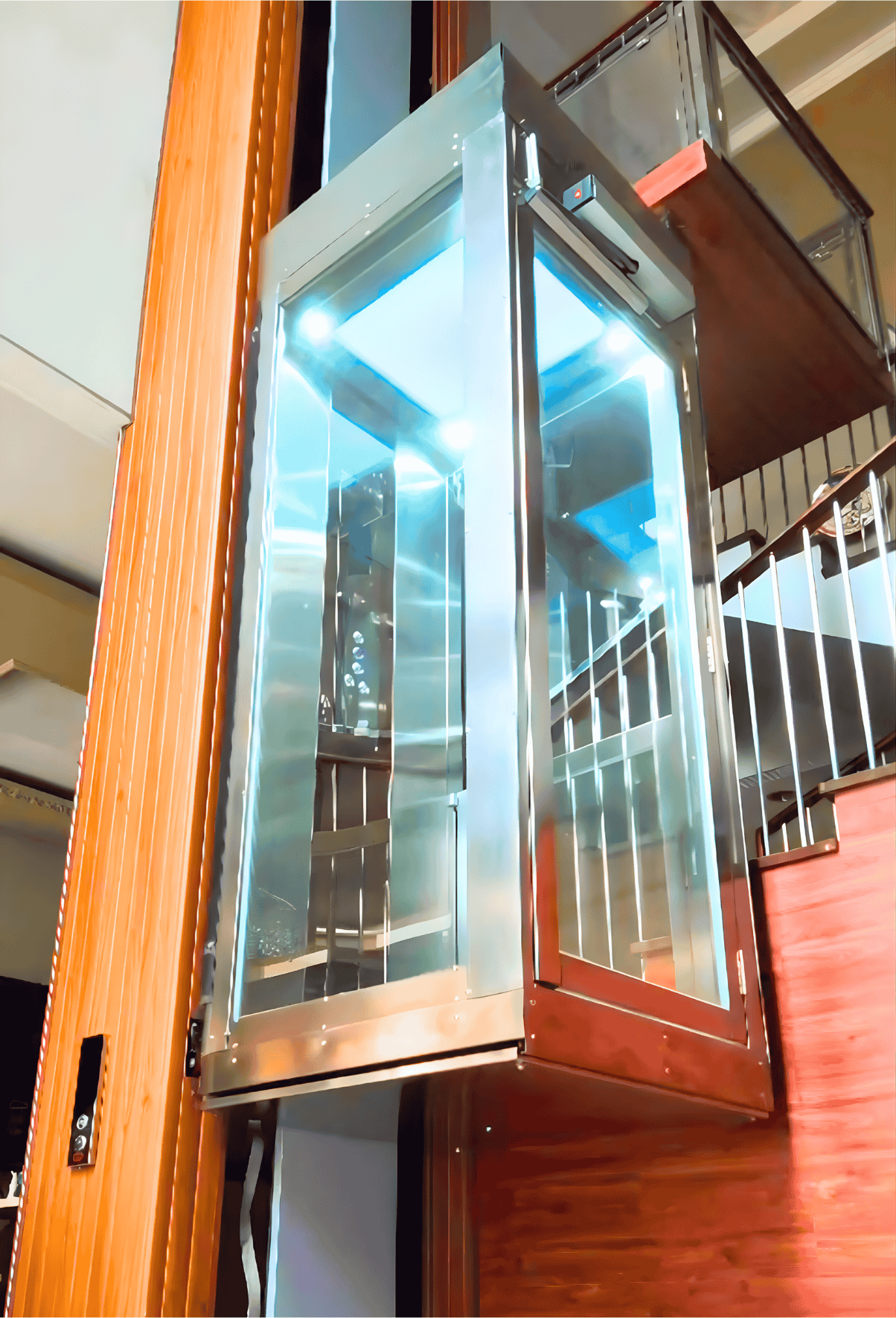 Panoramic Lift 3MK Non Hoist way – Homelift Solo